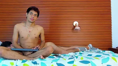 PeakkTwiins — Stripchat recorded stream screenshot (09 Feb 2026)