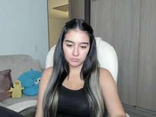 alexyferrer — Camsoda recorded stream image, 09.02.2026 21:20