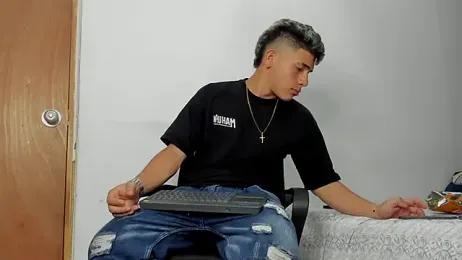 andrew_rose_ — Stripchat recorded stream screenshot (11 Feb 2026)