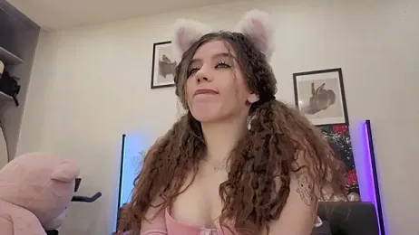 dolly_ll — Stripchat recorded stream image, 11.02.2026 13:30