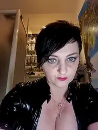 lucillabollente — Stripchat recorded stream image, 12.02.2026 05:00