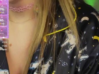 Cool-Baby — Bongacams recorded stream image, 04.03.2025 22:40