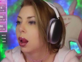 Cool-Baby — Bongacams recorded stream image, 04.03.2025 22:40