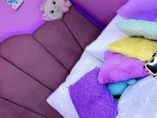 aliisson-doll — Camsoda recorded stream screenshot (12 Feb 2026)