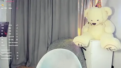 BelleDream — Stripchat recorded stream image, 12.02.2026 18:00