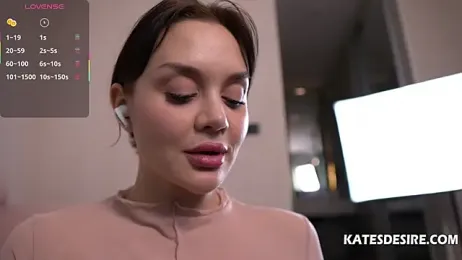 katesdesire — Stripchat recorded stream screenshot (13 Feb 2026)