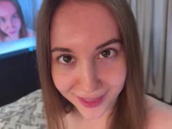 denobluora — Chaturbate recorded stream screenshot (13 Feb 2026)