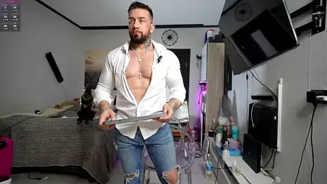 69littlebig69 — Stripchat recorded stream screenshot (13 Feb 2026)