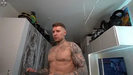 NickHOWLEN — Stripchat recorded stream screenshot (13 Feb 2026)