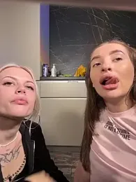 elloriah — Stripchat recorded stream screenshot (13 Feb 2026)