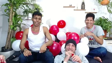 Interracial_Snow_Bunny — Stripchat recorded stream screenshot (13 Feb 2026)