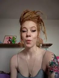 LucidLucy — Stripchat recorded stream image, 05.03.2025 13:40