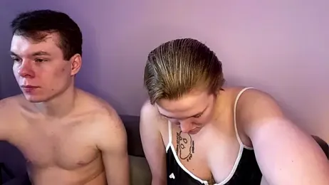 julielourens — Stripchat recorded stream screenshot (15 Feb 2026)