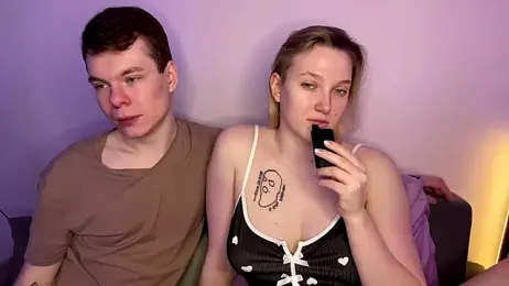 julielourens — Stripchat recorded stream screenshot (15 Feb 2026)