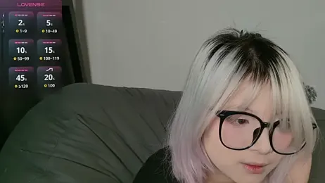 Yu_UwU_ — Stripchat recorded stream screenshot (15 Feb 2026)