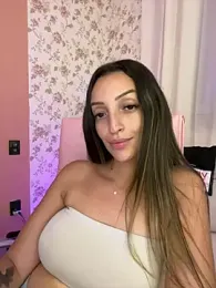 BelleLouiseVp — Stripchat recorded stream image, 15.02.2026 15:40