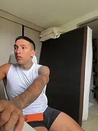 sendfer — Stripchat recorded stream screenshot (16 Feb 2026)