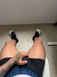 sendfer — Stripchat recorded stream screenshot (16 Feb 2026)