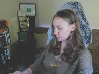 Adamova_Eva — Bongacams recorded stream screenshot (05 Mar 2025)