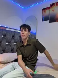 Alex_and_Fabian — Stripchat recorded stream screenshot (18 Feb 2026)