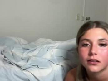 missemelia7 — Chaturbate recorded stream screenshot (18 Feb 2026)