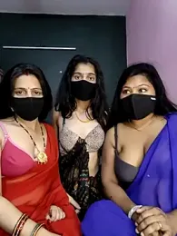 cutee__crazy — Stripchat recorded stream screenshot (18 Feb 2026)