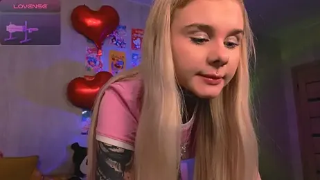 Britney_Lynch — Stripchat recorded stream screenshot (18 Feb 2026)