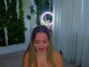 zinasquirts — Chaturbate recorded stream screenshot (19 Feb 2026)