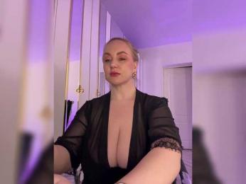 cherryygirl — Bongacams recorded stream image, 19.02.2026 17:40