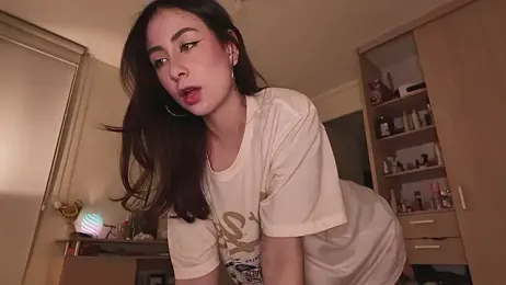 juanasnz99 — Stripchat recorded stream image, 20.02.2026 03:20