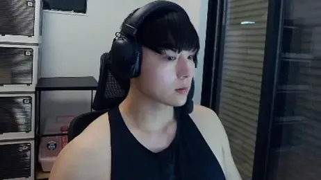 Tkcqcc — Stripchat recorded stream screenshot (20 Feb 2026)