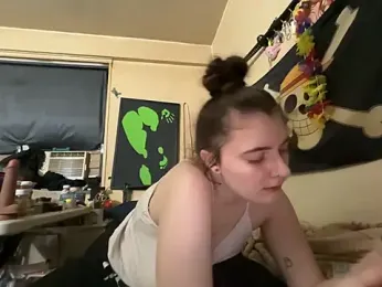 Snowbunnycake_131 — Stripchat recorded stream screenshot (20 Feb 2026)