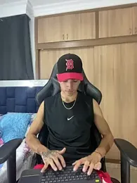 _CamiloBass — Stripchat recorded stream image, 21.02.2026 00:30
