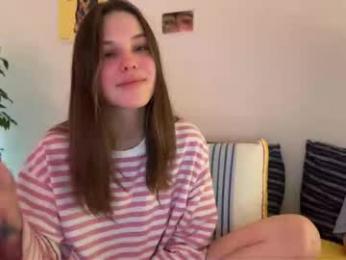 di_n_alex — Chaturbate recorded stream image, 21.02.2026 18:20