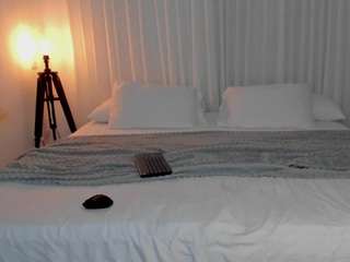 winedams — Camsoda recorded stream image, 22.02.2026 00:20