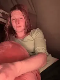 GoldenFlameGoddess — Stripchat recorded stream screenshot (22 Feb 2026)