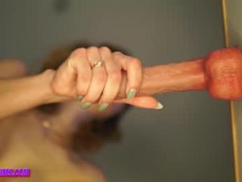 plump_bums — Chaturbate recorded stream screenshot (23 Feb 2026)