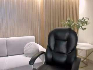 meganwest — Camsoda recorded stream image, 23.02.2026 18:50
