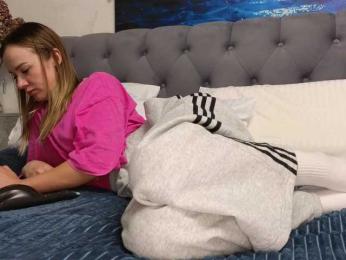 -Sexy_Hot_Angel- — Bongacams recorded stream screenshot (24 Feb 2026)