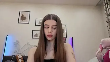 dolly_ll — Stripchat recorded stream image, 24.02.2026 13:20