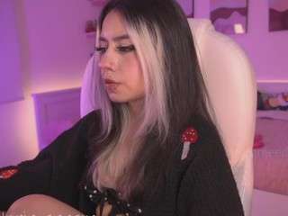 andromeedaa — Camsoda recorded stream image, 24.02.2026 21:20
