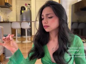 sweet_littleee — Chaturbate recorded stream image, 24.02.2026 21:20