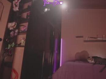 iam_eli — Chaturbate recorded stream image, 25.02.2026 00:00
