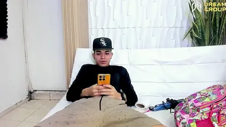 AmazingPartys — Stripchat recorded stream screenshot (25 Feb 2026)