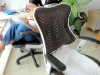 emillybrowm — Chaturbate recorded stream screenshot (25 Feb 2026)