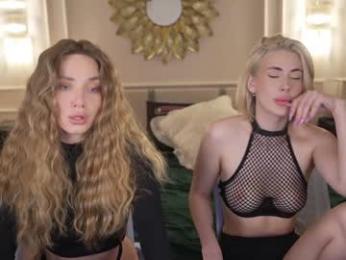 anabel054 — Chaturbate recorded stream screenshot (25 Feb 2026)