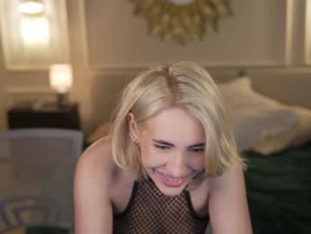 anabel054 — Chaturbate recorded stream screenshot (25 Feb 2026)