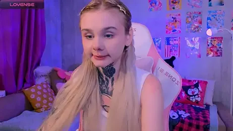 Britney_Lynch — Stripchat recorded stream screenshot (25 Feb 2026)