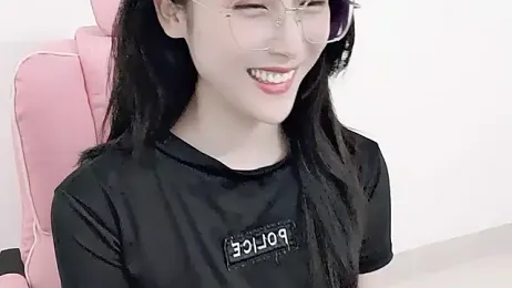 Hoa_Rosy22 — Stripchat recorded stream image, 26.02.2026 01:20