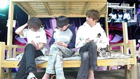 xiaohuangren01 — Stripchat recorded stream screenshot (27 Feb 2026)